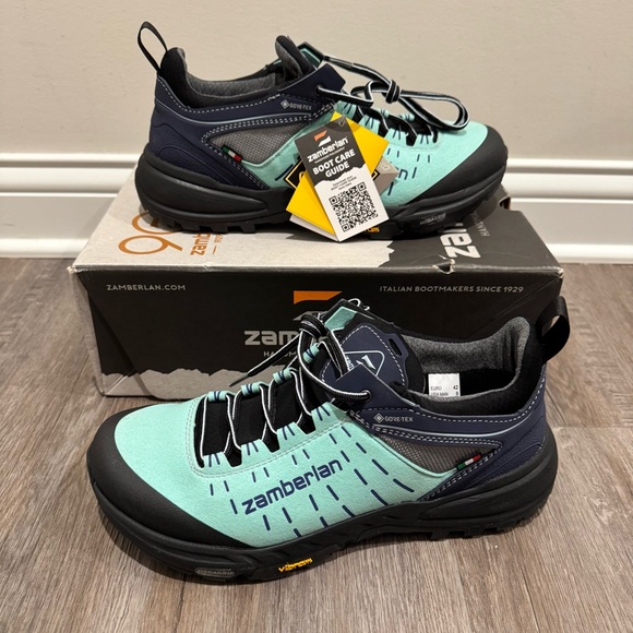 Zamberlan Circe GTX Low Light Blue Navy Hiking Trail...